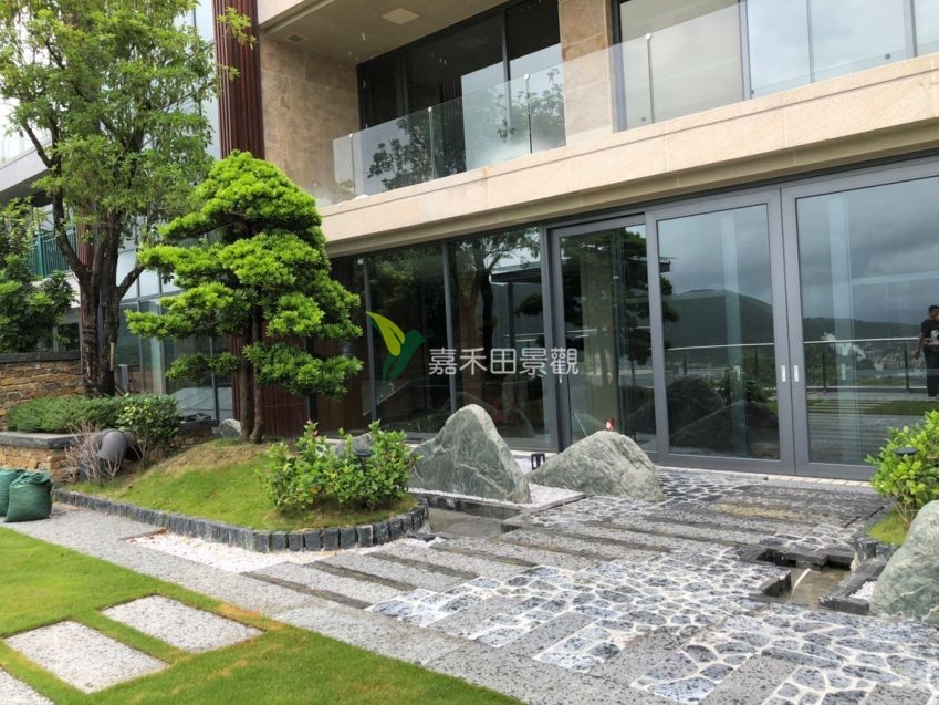 如何設(shè)計(jì)更有創(chuàng)意的別墅庭院？