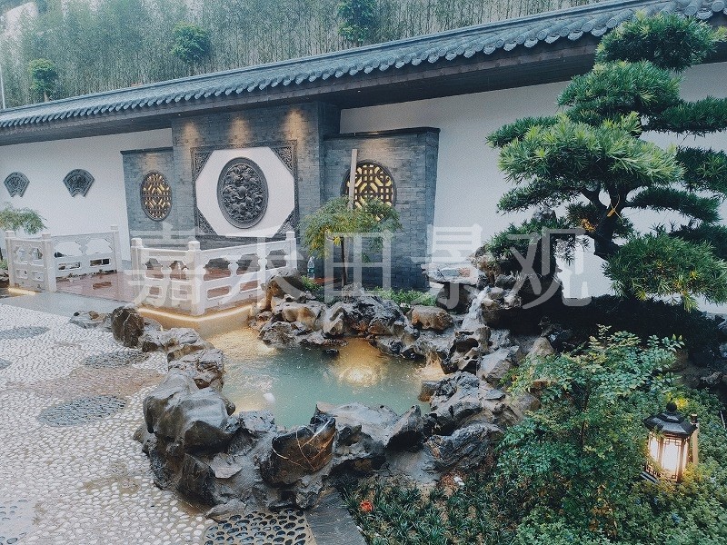 別墅庭院設(shè)計中水池如何進(jìn)行后續(xù)維護(hù)?